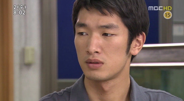  p>金南镇(         ),一般译作金男珍,韩国艺人,1976年8月1日生 ,生