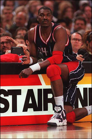  p>哈基姆·奥拉朱旺(hakeem olajuwon),1963年1月21日出生于尼日利亚