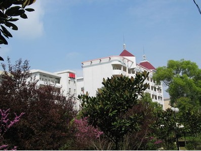 邵阳医学高等专科学校