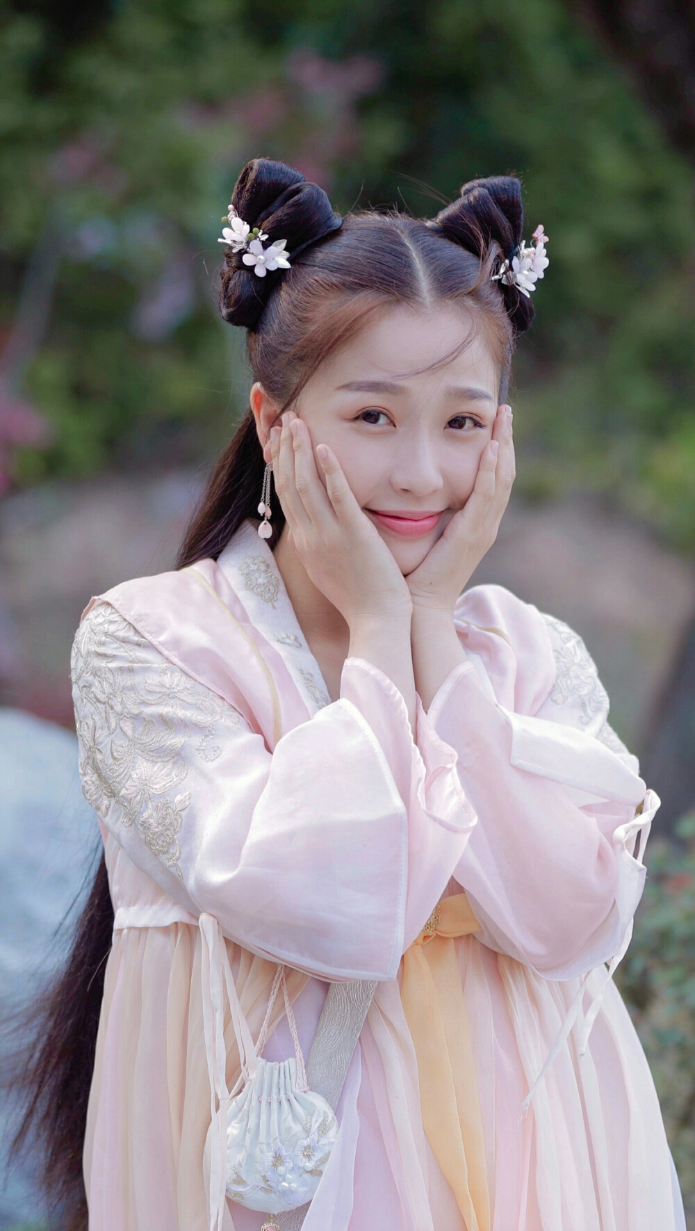  p data-id="gnvjc5ee3d">田三七,女,小说《锦心记》电视剧《 a