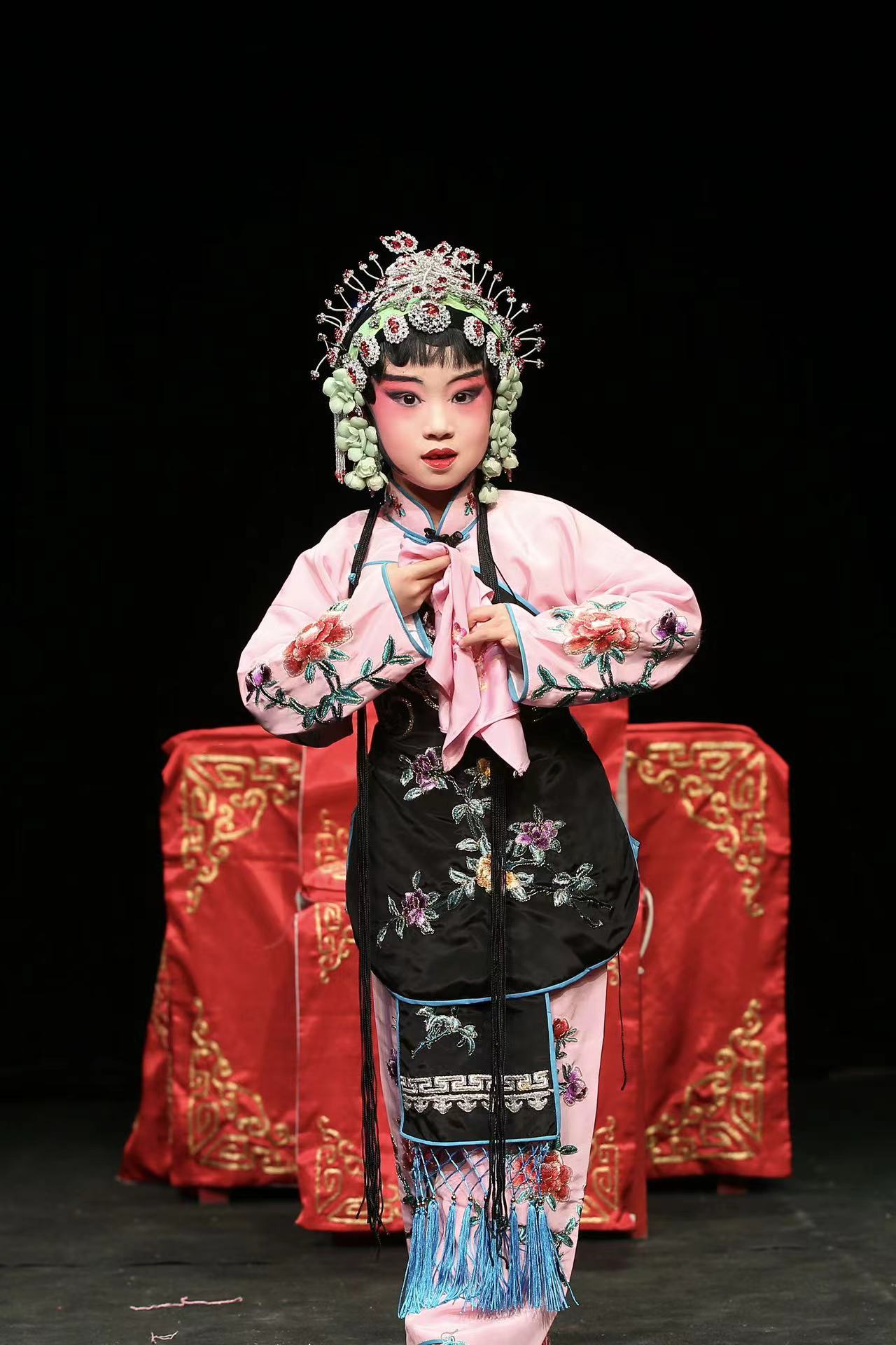 id="tbuj0h6p6qds"> a target="_blank" href="/item/北京市少年宫/16