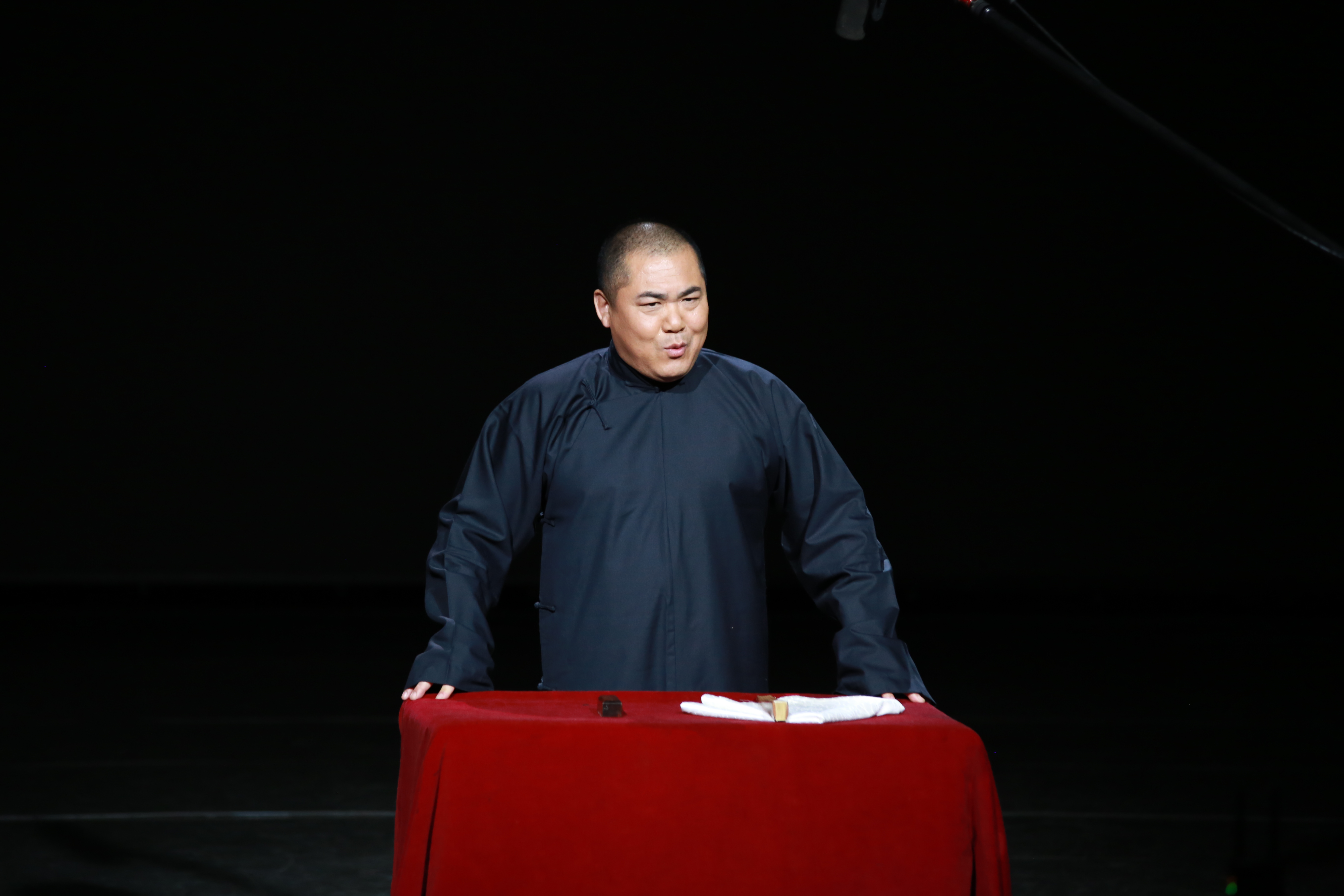  p>韩占军,男,中国内地相声演员,师承 a target="_blank" href="/item