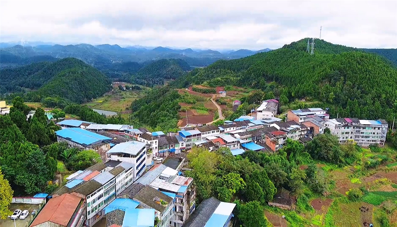 九龙镇,隶属于四川省绵阳市 a target="_blank" href="/item/盐亭县