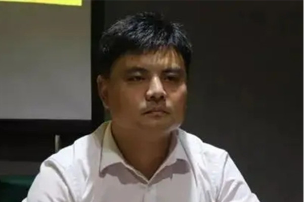 李国栋