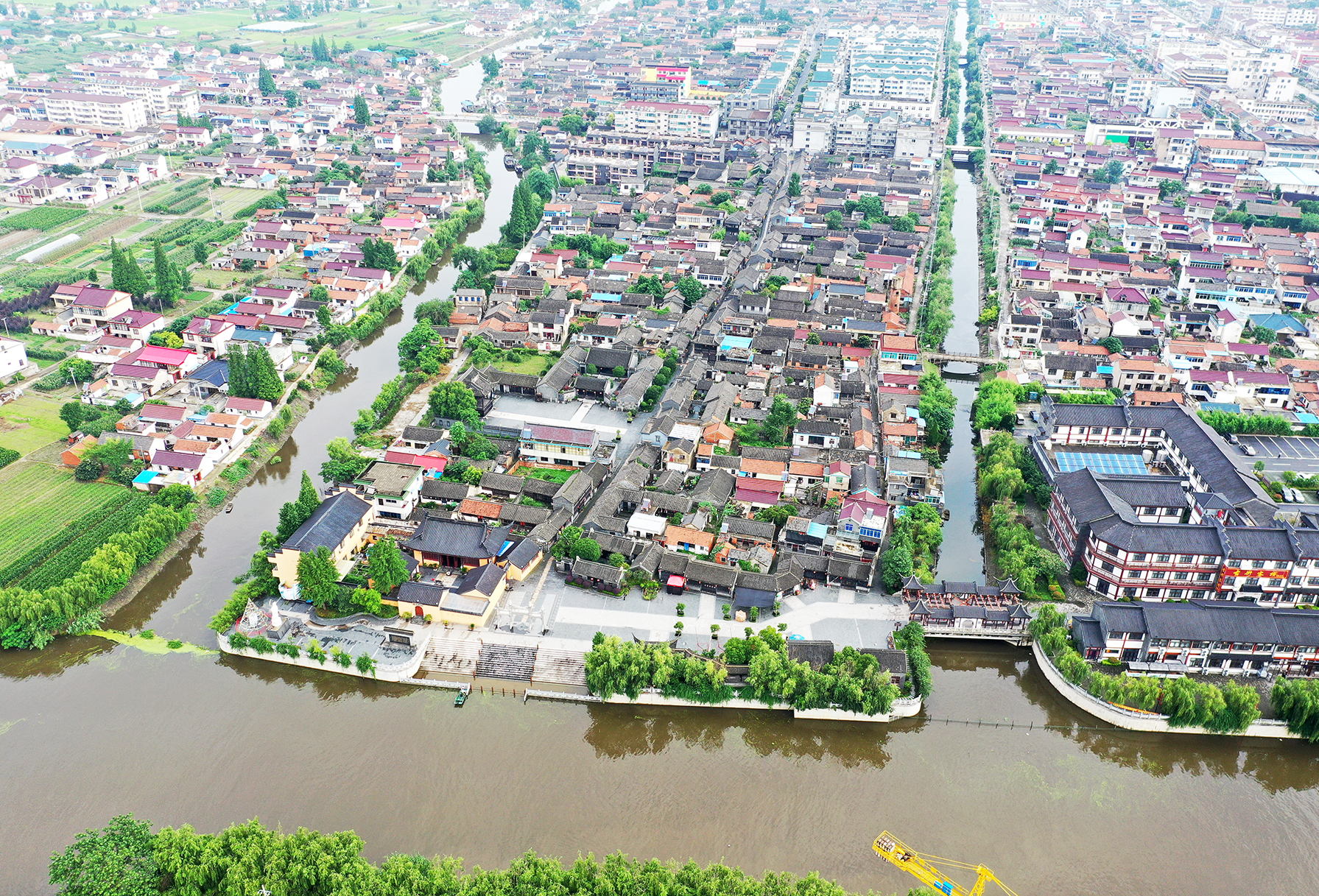  p>安丰镇,隶属于江苏省东台市,中国历史文化名镇,始建于唐 a target=