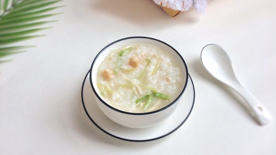 瑶柱鲍鱼鸡丝粥