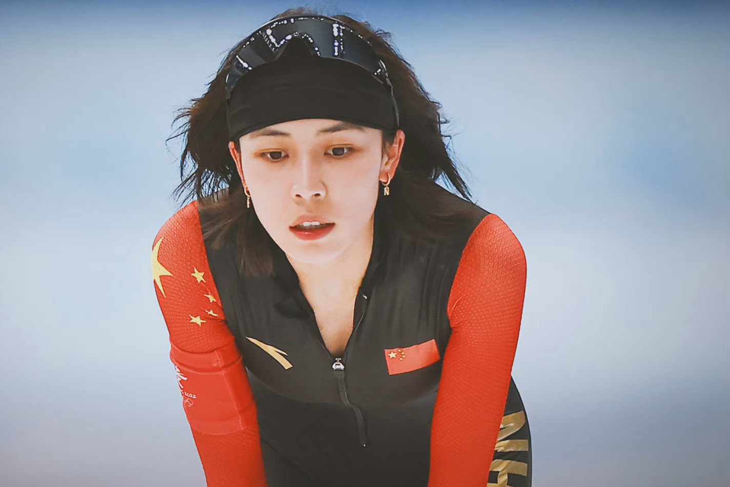 阿达克,1999年6月1日出生于 a target="_blank" href="/item/新疆