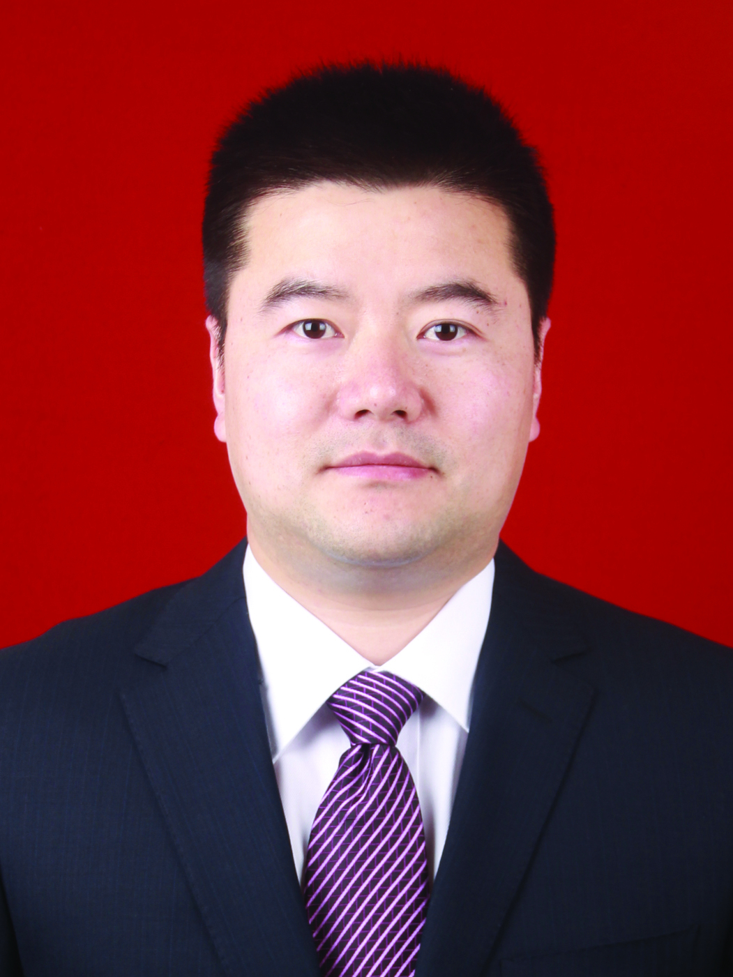  p>庞伟峰,现任浙江省天台县人力资源和社会保障局