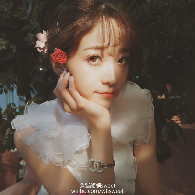  p>紫颜-小仙紫,知名舞见,bilibili 2018年度新人奖up主. /p>