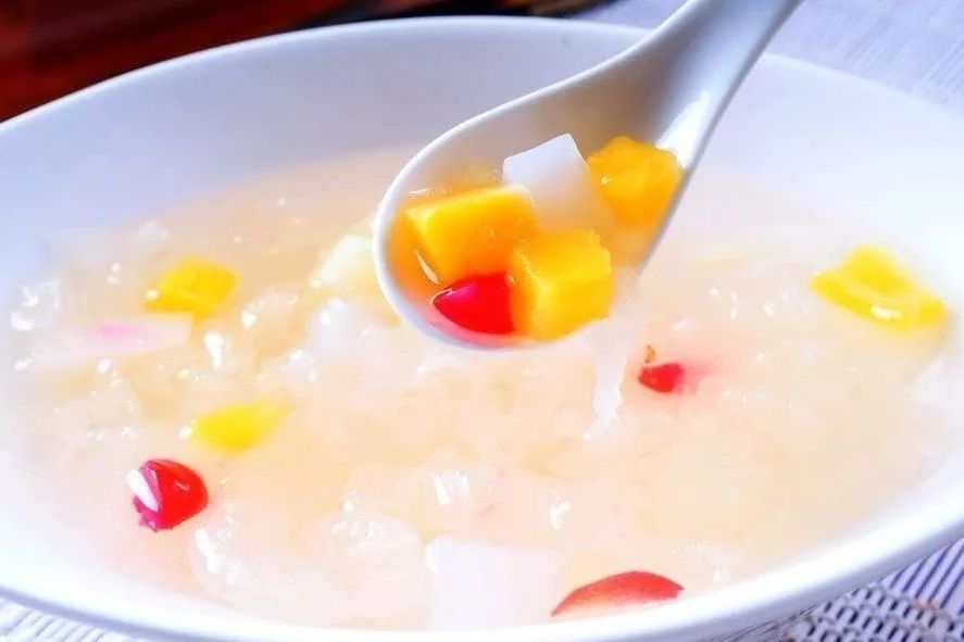 水果银耳羹