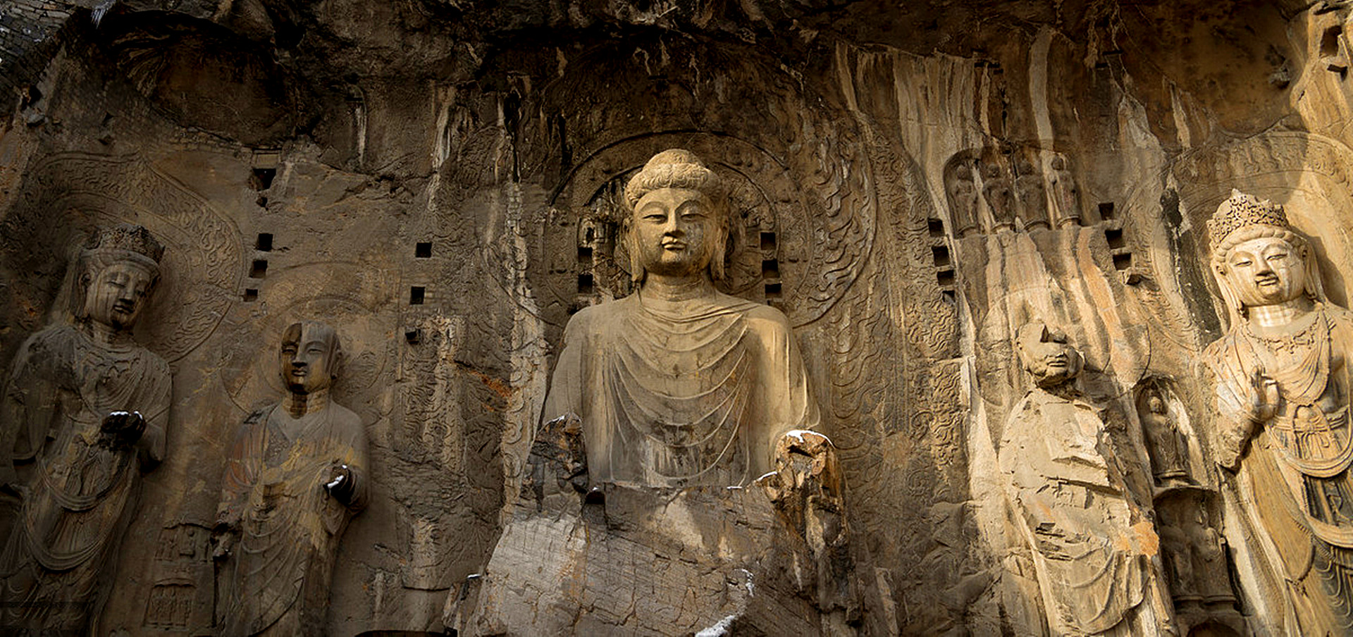 61872" data-lemmaid="61872">武则天 /a>自己的容貌仪态雕刻的佛像