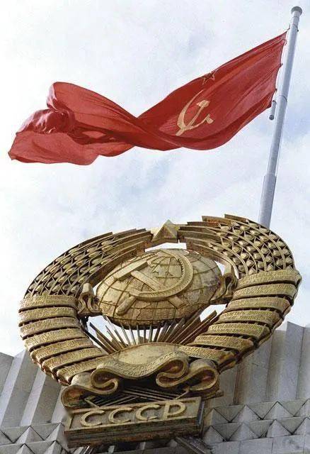 苏维埃社会主义共和国联盟国徽