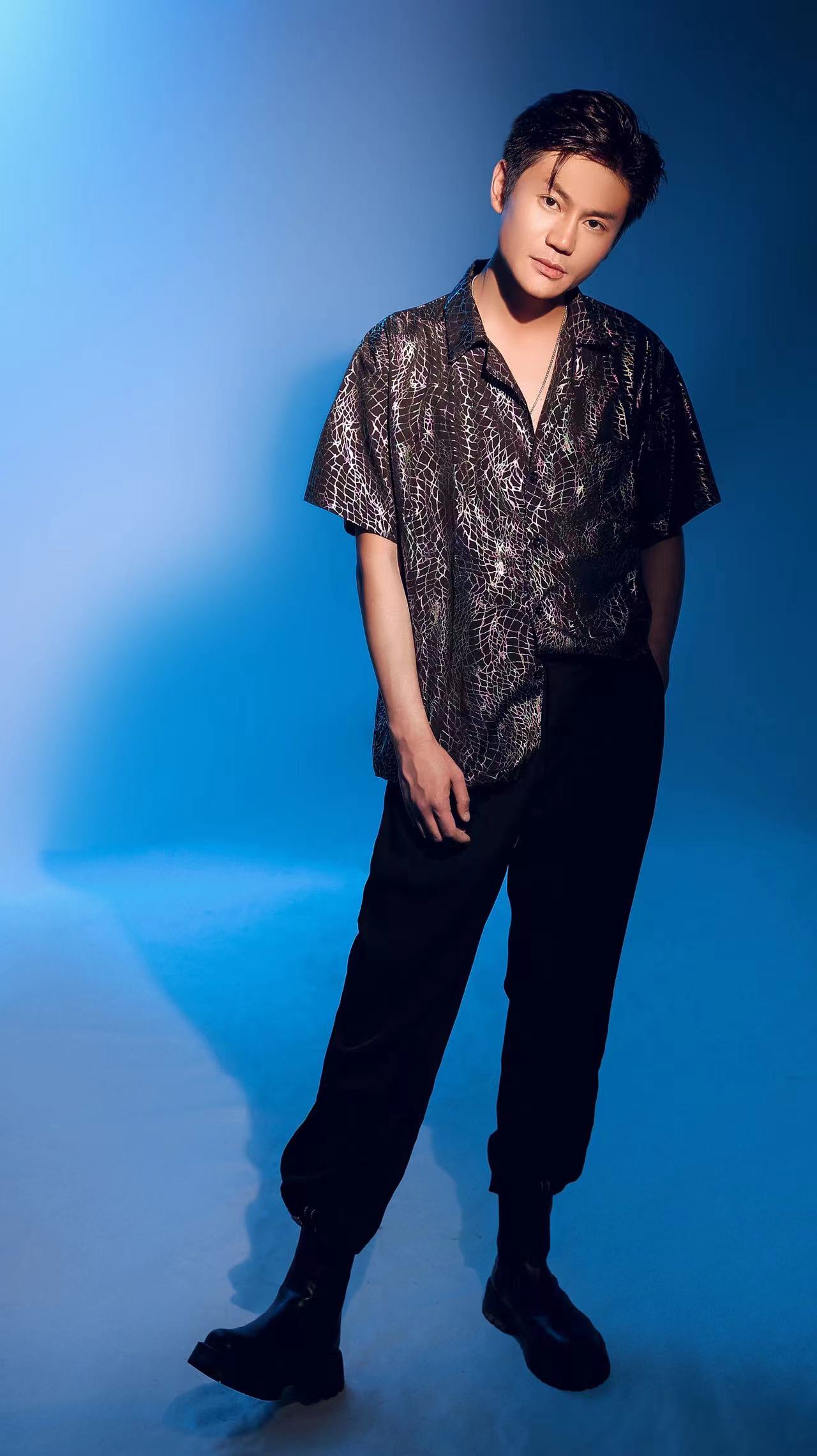 class="ref" data-ctrid="2lacb99vkmo">刘铁柱,中国内地影视演员