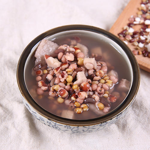 薏米赤豆茯苓粥