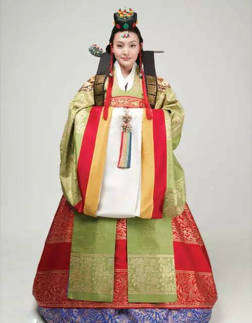 什么是汉服 什么又是韩服 百科ta说