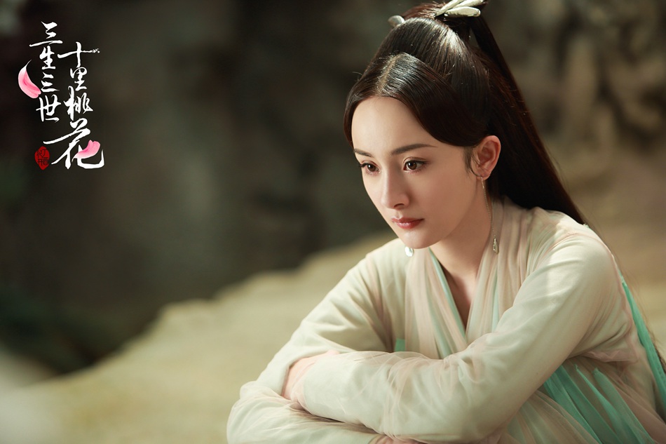 同样是 三生三世十里桃花 的主演 杨幂和刘亦菲的评价相差太远 百科ta说