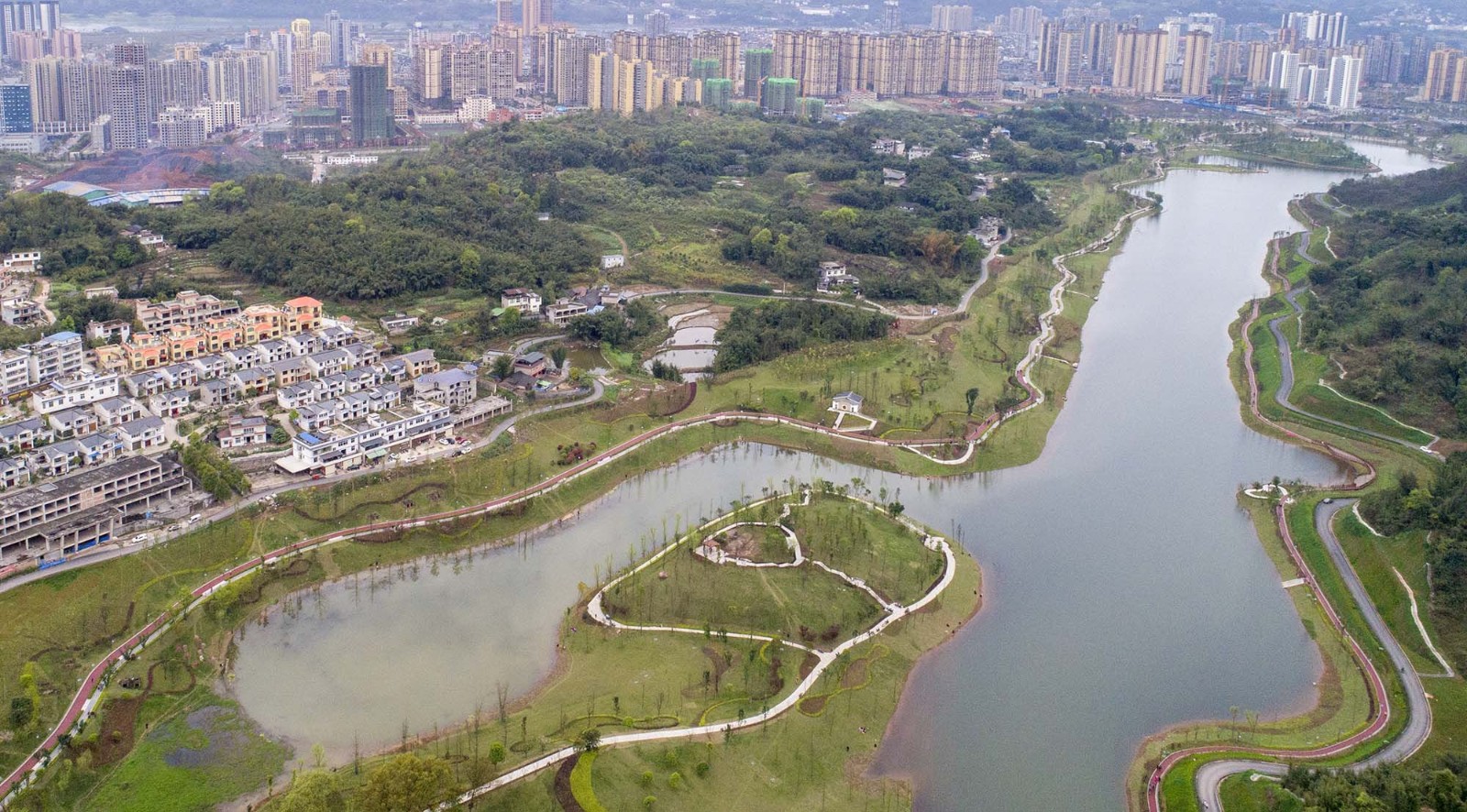 天堂湖