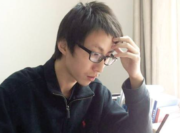 20岁学渣刘路攻克世界级难题，三院士联名中央，破格成最年轻教授_百科TA说