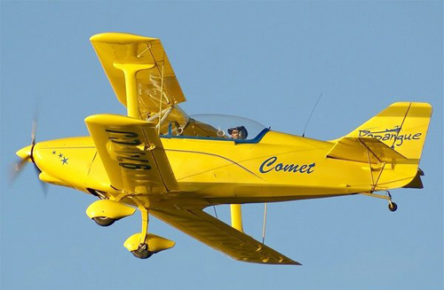  p>fk12,飞酷fk-12是一款重量极轻的双座运动型双翼飞机. /p>