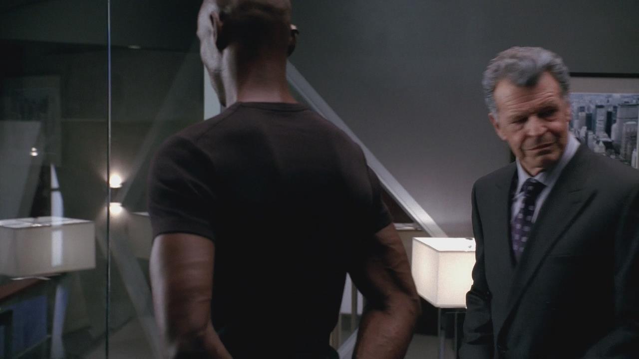 危机边缘第三季