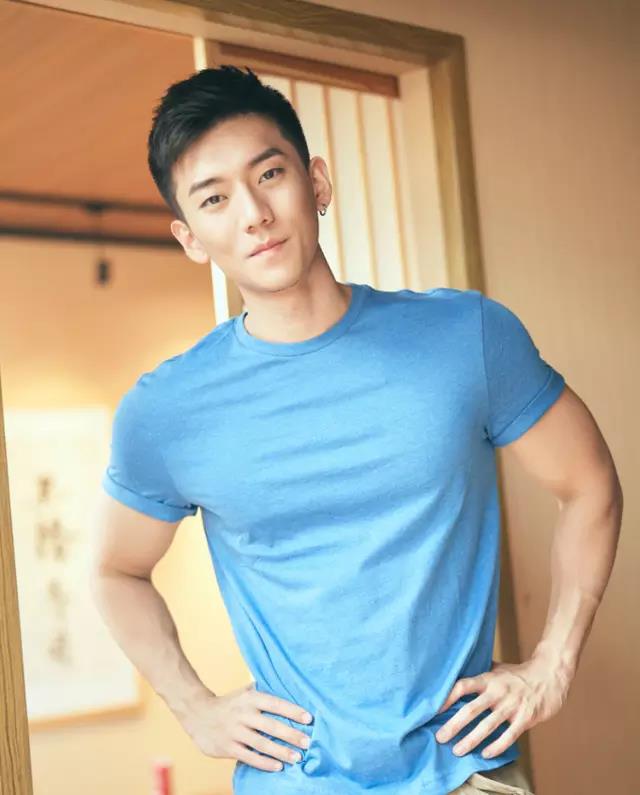  p>徐绍瑛,1995年12月23日出生于北京市,中国内地