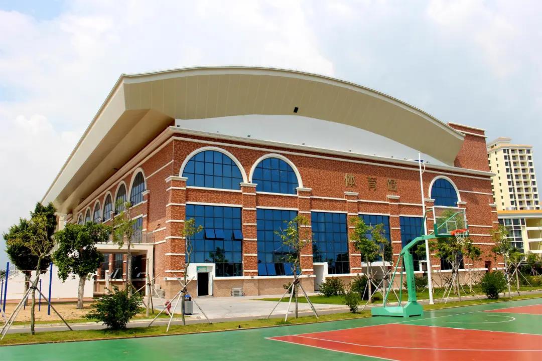 华东师范大学第二附属中学乐东黄流中学