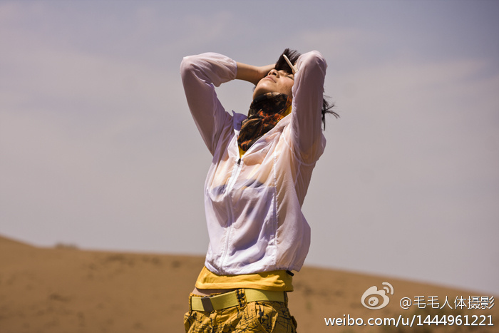  p>《暴走吧,女人》( i>runaway woman /i>)是由 a href="#" data