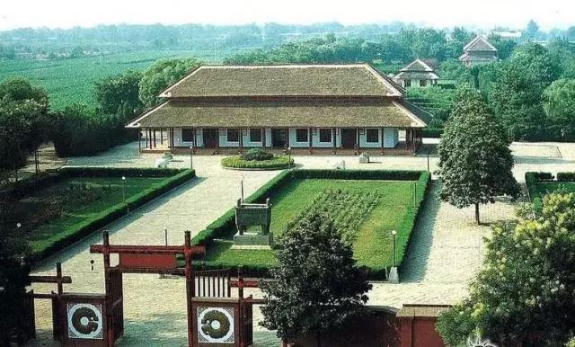 历史 /a>上的第二个朝代,是中国第一个有直接的同时期的文字记载的王