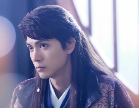  p data-id="go0i6yoxq0">伊风,男,古装 a target="_blank" href="