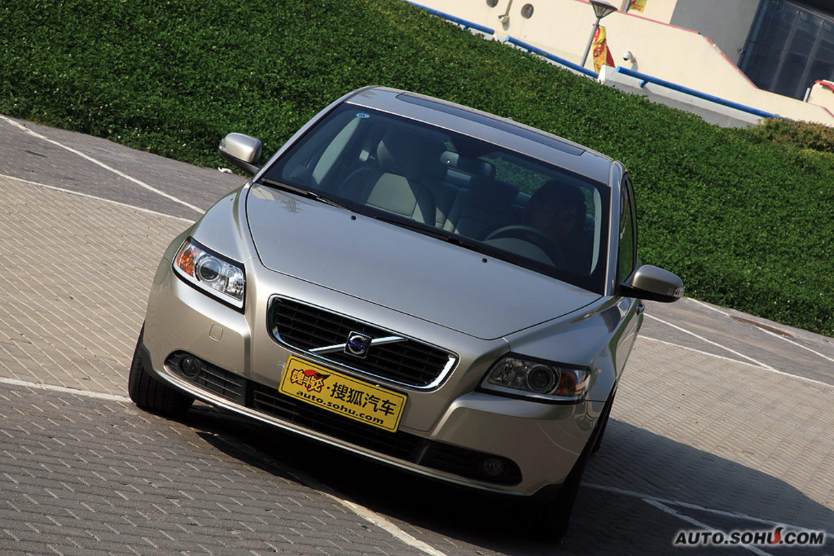 沃尔沃s40