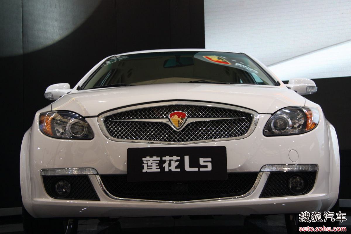 ="2054934">莲花汽车 /a>为了进军中高级轿车市场而开发的首款b级车型