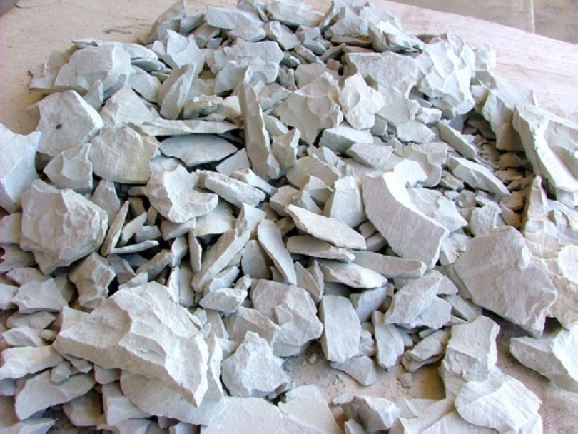  p>瓷土(china clay)是指一种干燥的 a href="#" data-lemmaid="84419