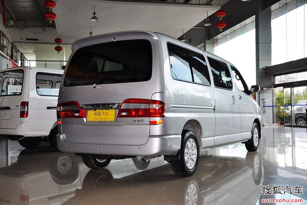 华晨金杯阁瑞斯(华晨金杯阁瑞斯7座价格)