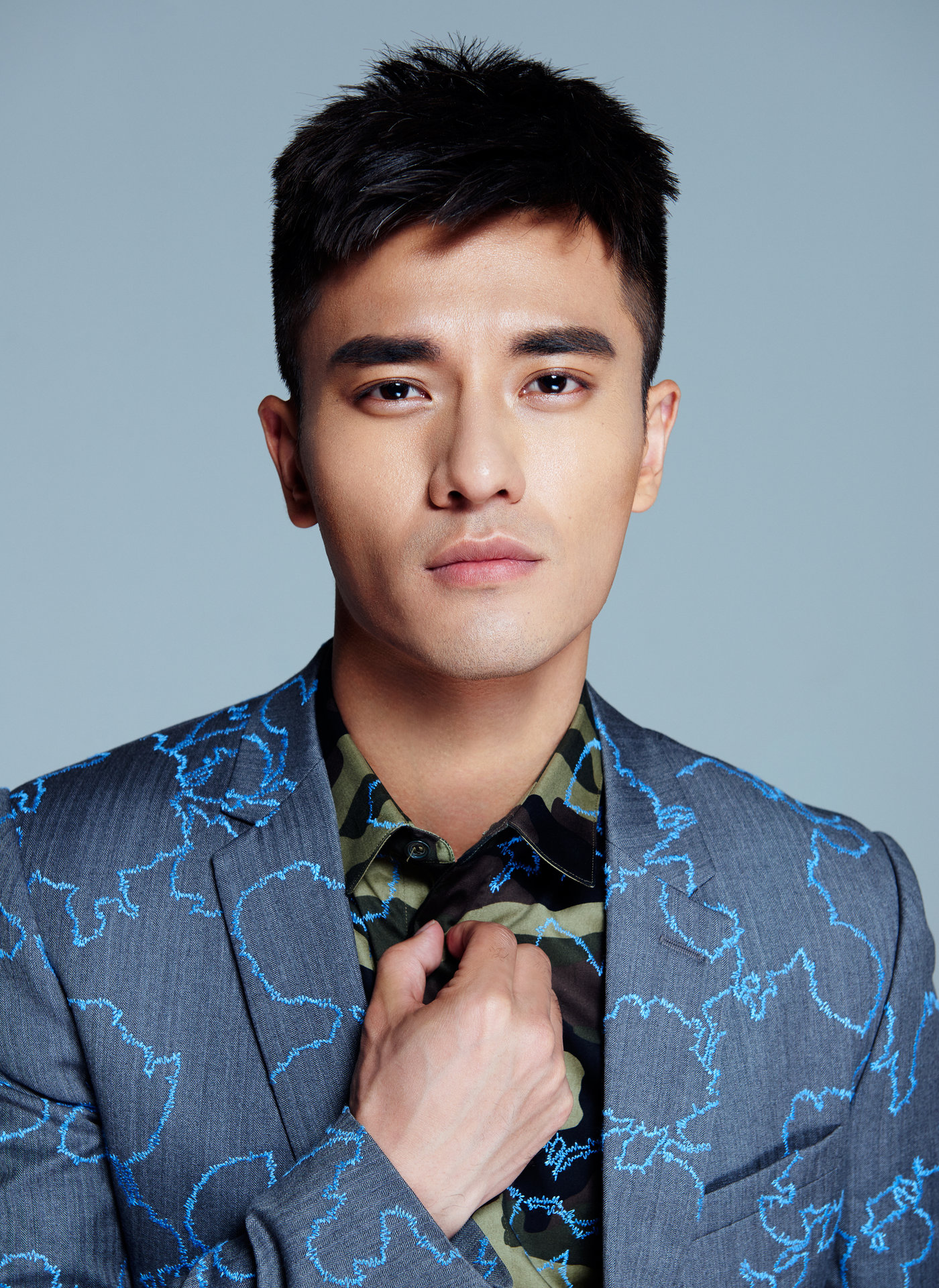 "gnsqc8h6tl">郑凯,1986年3月11日出生于浙江省杭州市,中国内地男演员