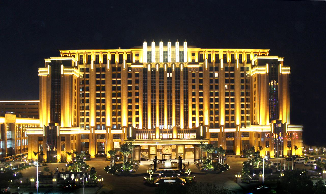 data-lemmaid="3102942">福建达利集团 /a>投资兴建,按5星级酒店标准