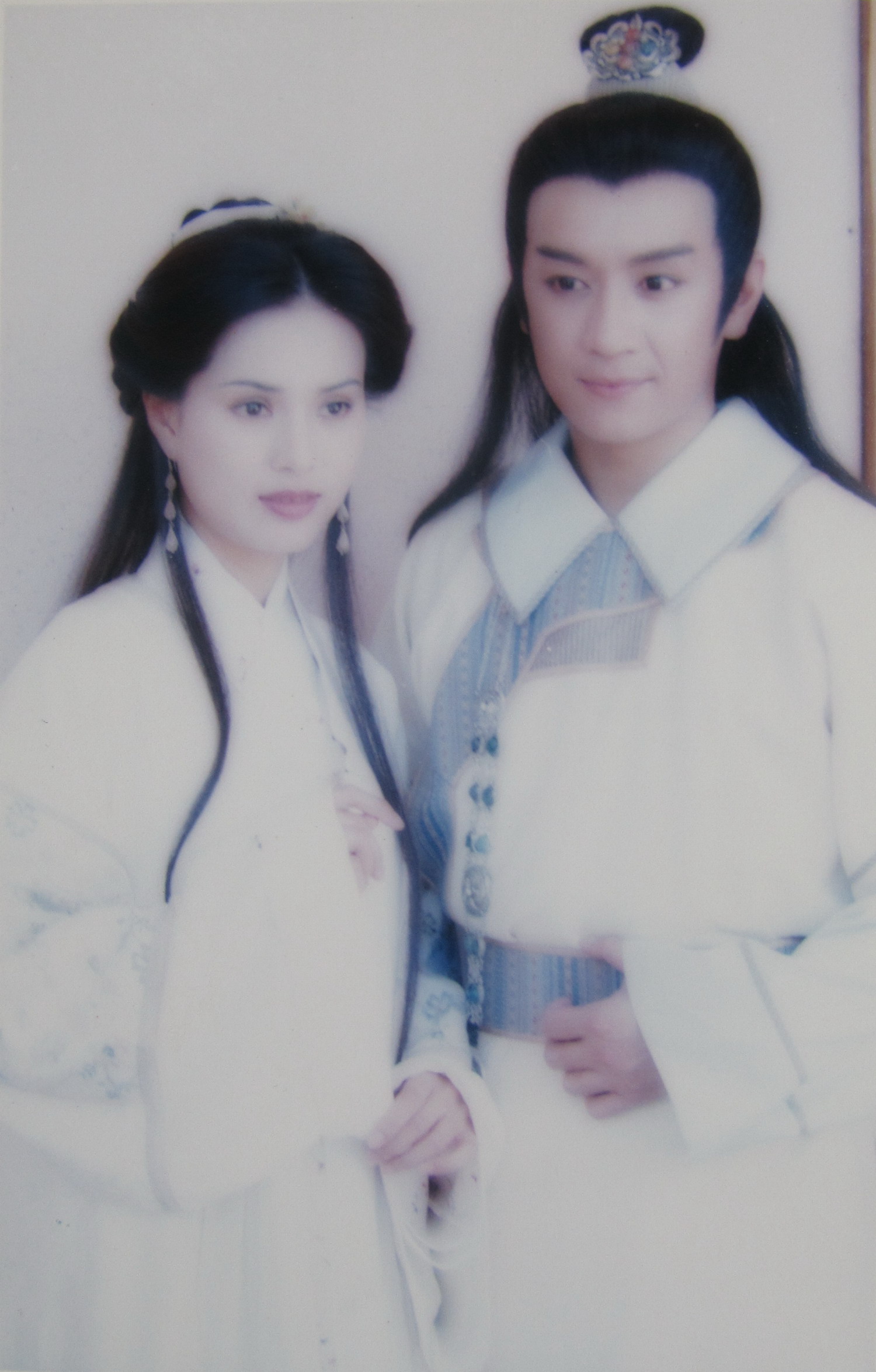  p>李若彤,原名李慧娴,1966年8月16日出生于中国香港,中国香港影视女