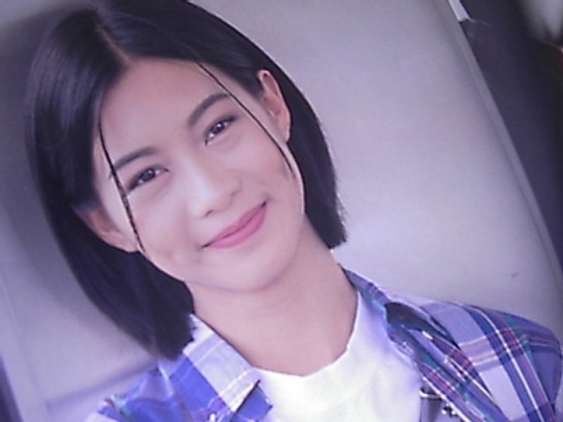  p>赵学而,原名赵慧燕,1972年3月31日生于香港,中国香港影视女演员