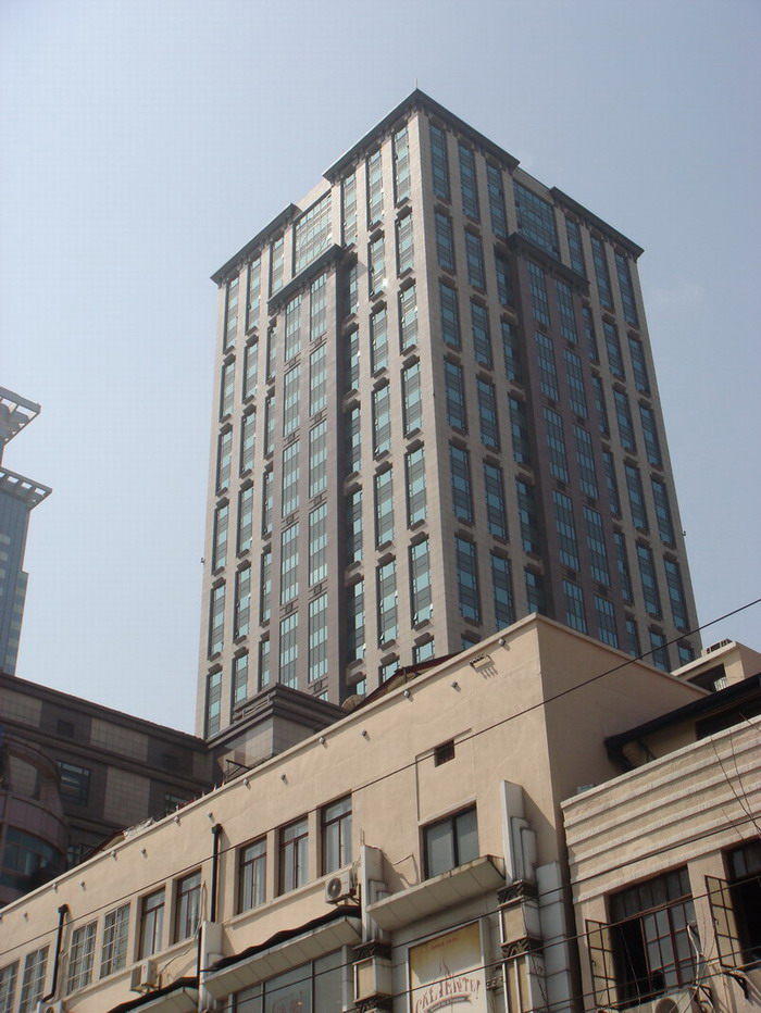  p data-id="gnws46bzdy">梅龙镇广场是由实力雄厚信誉超著的香港和记