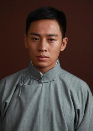  p>王小毅,本名王毅,1983年3月2日出生于河南省郑州市,中国内地男演员