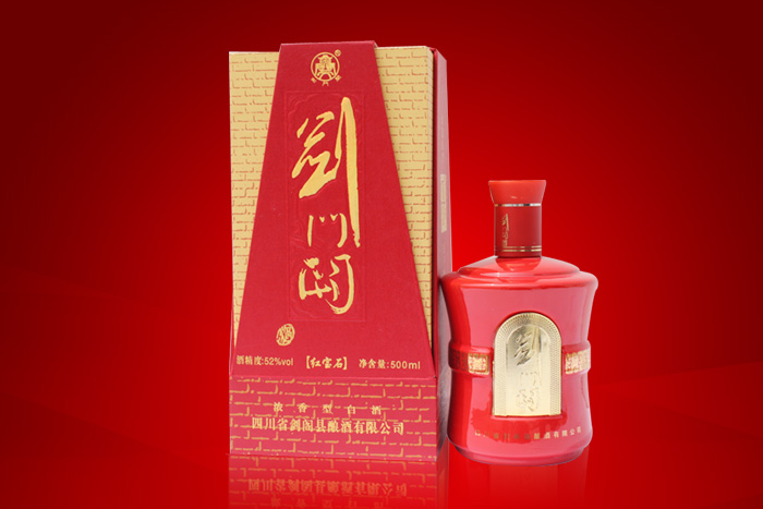  p>剑门关酒,为浓香型白酒,传承千年的民间酿酒工艺结合现代科技,现在