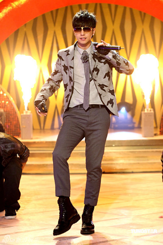  p>猪哥亮(xiexinda,1946年12月5日-2017年5月15日),本名谢新达,1946