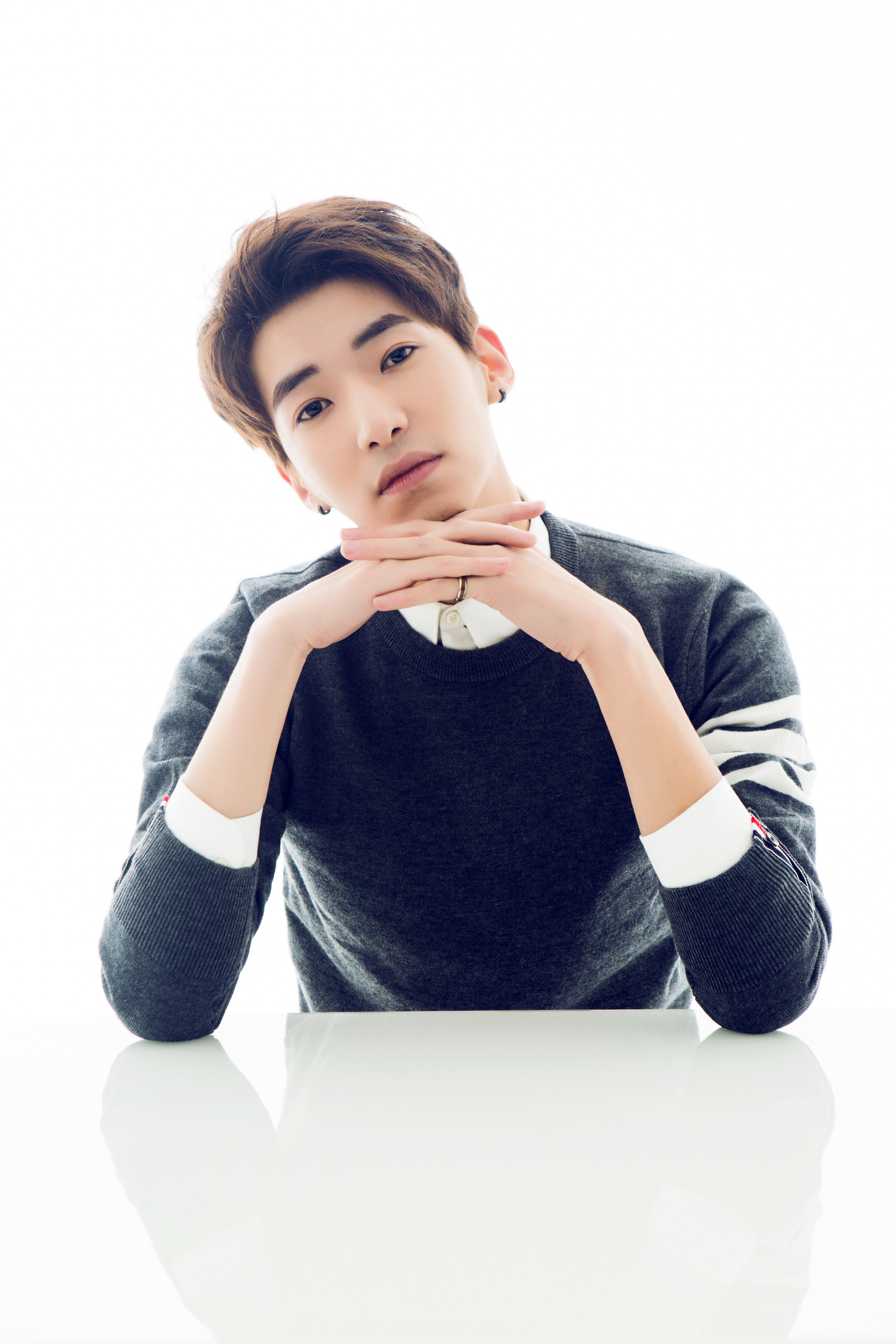  p data-id="gnbl2f93n6">孙一杰,原名孙剑飞,1