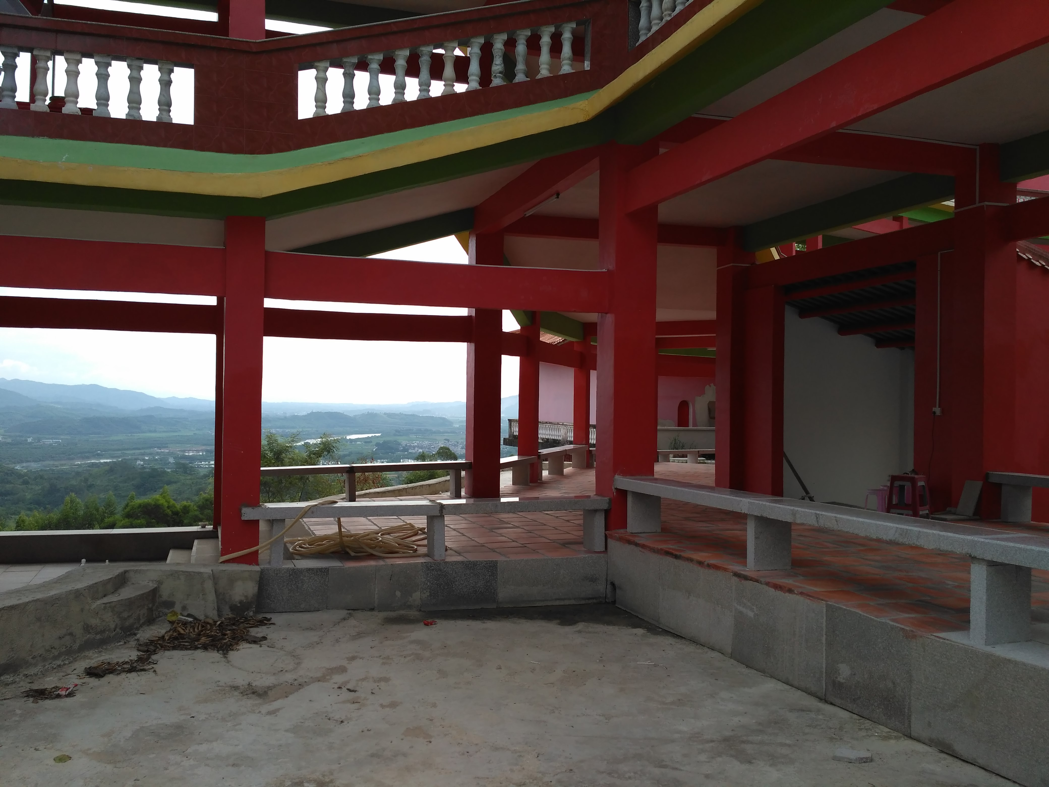  p>金光寺,位于广东省饶平县高堂镇群星管区 a target="_blank" href=