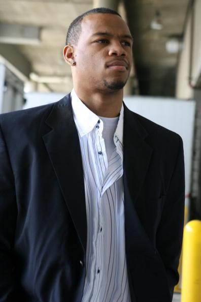  p>查克·海耶斯(chuck hayes),1983年6月11日出生于美国 a>加利福尼