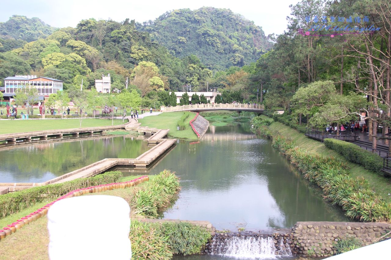  p>慈湖,俗称牛角楠埤,埤尾,位于台湾省 a target="_blank" href="