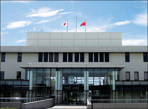  /p> p data-id="gnvhe4md6k">防卫大学是日本自卫队培养陆,海,空自卫