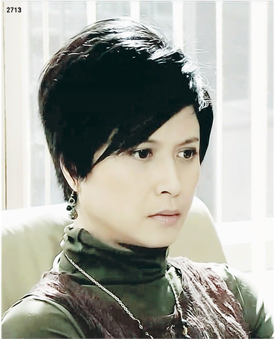  p data-id="gnbht57ipp">【珠光宝气】康家三姐妹大姐,三位女主角之