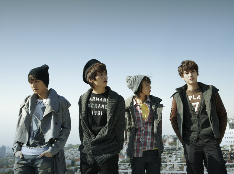 data-lemmaid="6450105">艺人 /a>,the trax乐队主唱,同时涉足影视与