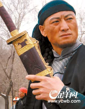  p>《关东金王》是由中国国际电视总公司出品,张仲伟执导, a target="