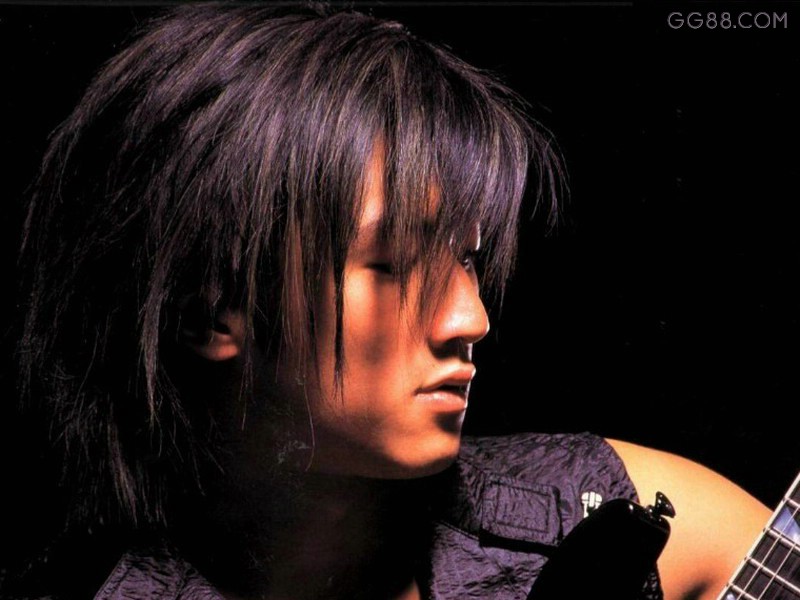 《非走不可》是 a target="_blank" href="/item/谢霆锋/139911" data